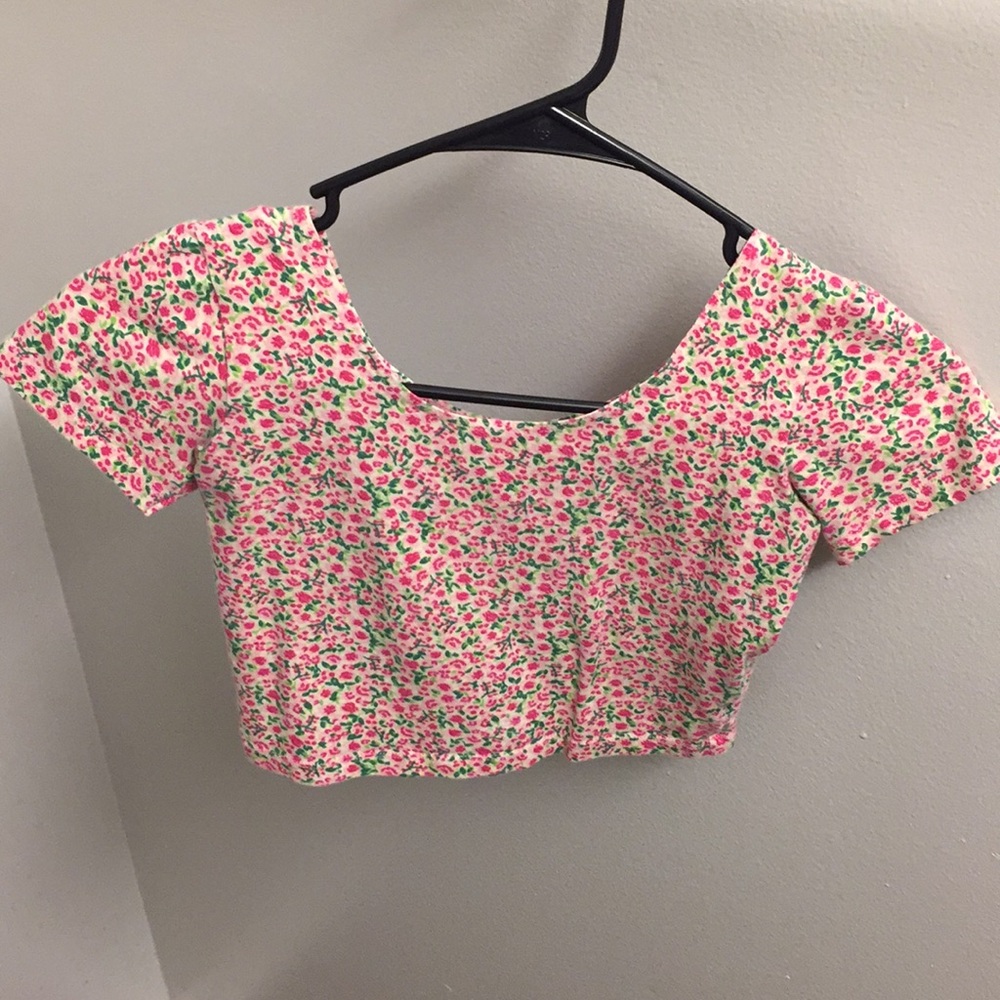 Pink flower crop top